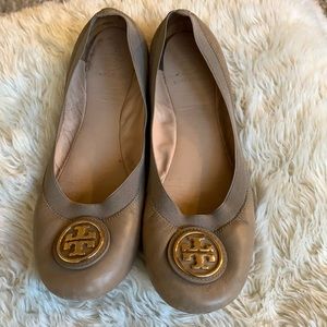 Tory Burch Caroline Leather Elastic Ballet Flats